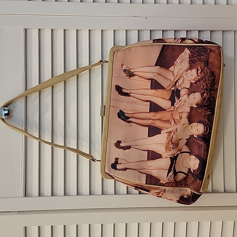 Cynthia Hart handbag